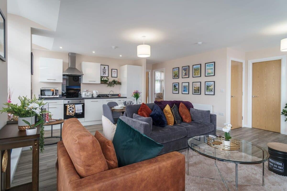 2 Bedroom Modern Apartment In Manchester Exterior foto